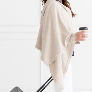 NEW Zestt 100% Organic Ivory Cotton Travel Wrap